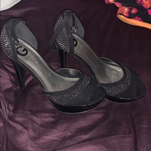 Guess heels